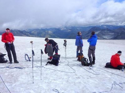 008-Gletscherrast beim Abstieg vom Grossvenediger